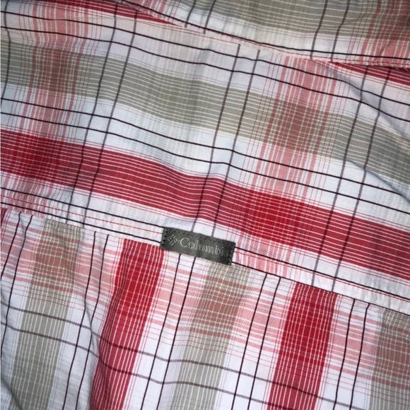 Button Up T-shirt - Picture 6 of 8